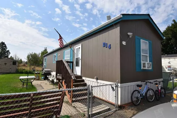 11705 N Wilson St #D14, Mead, WA 99021