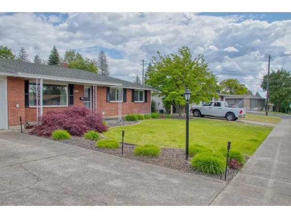 5516 N Fleming St, Spokane, WA 99205