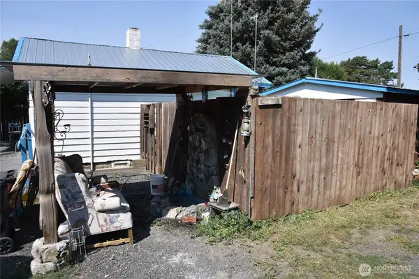 434 NE North AVE, Wilbur, WA 99158