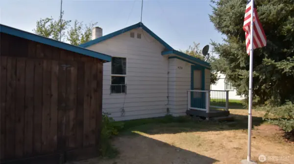 434 NE North AVE, Wilbur, WA 99158