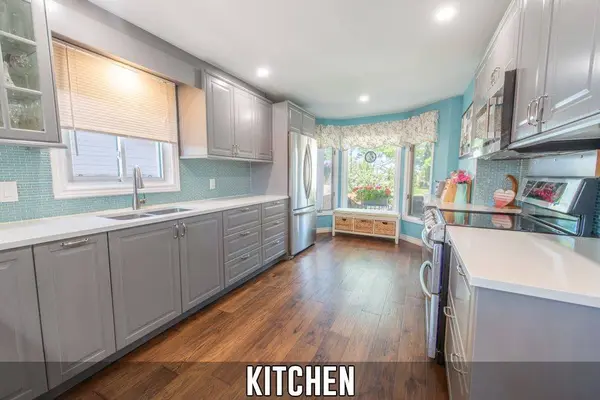 153 Oneida PL, Kitchener, ON N2A 3G4