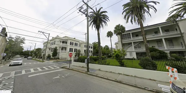 5 Downtown Charleston Neighborhoods That Will Make You Want to Move Tomorrow