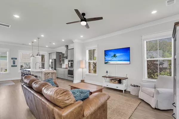 2568 Hatch Dr, Johns Island, SC 29455