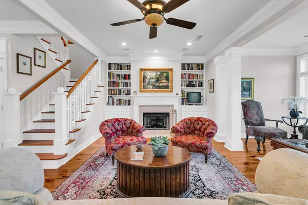 1564 Sea Palms Cres, Mount Pleasant, SC 29464