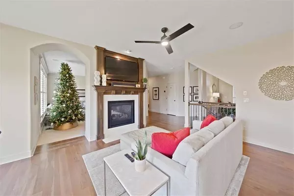 15533 England ST, Overland Park, KS 66221