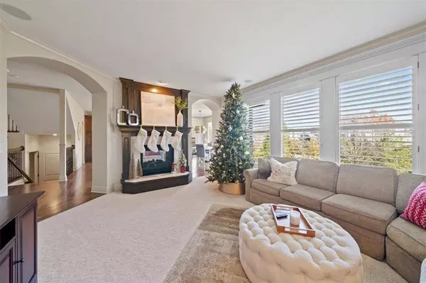 15533 England ST, Overland Park, KS 66221