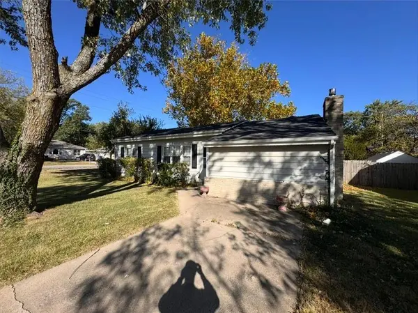 1636 W 22nd ST, Lawrence, KS 66046
