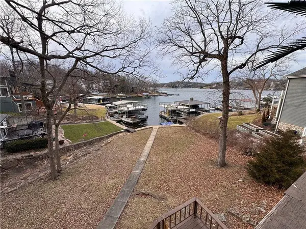 40 & 39B Z ST, Lake Lotawana, MO 64068