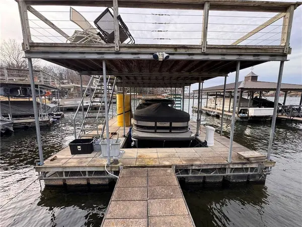 40 & 39B Z ST, Lake Lotawana, MO 64068