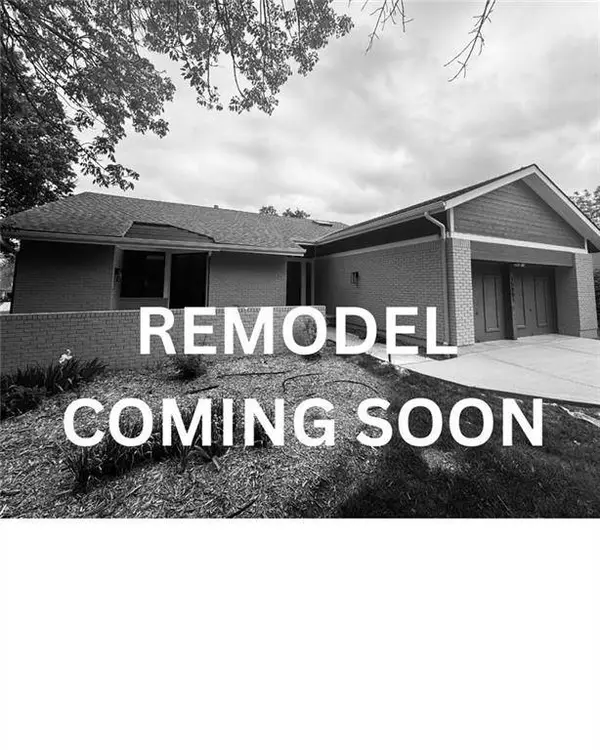 15801 Dearborn ST, Overland Park, KS 66223