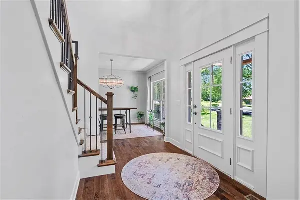 13768 Lookout DR, Kansas City, MO 64139
