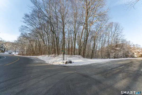 167 Fitch Hill Road, Montville, CT 06382