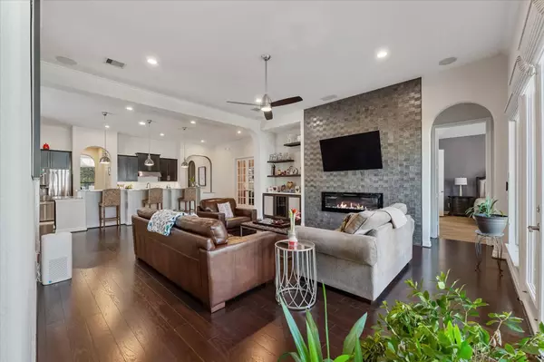 10442 Lake Palmetto DR, Conroe, TX 77385