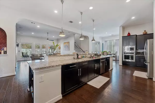 10442 Lake Palmetto DR, Conroe, TX 77385