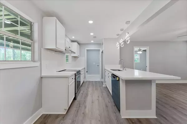 6342 Big Oaks DR, Conroe, TX 77385