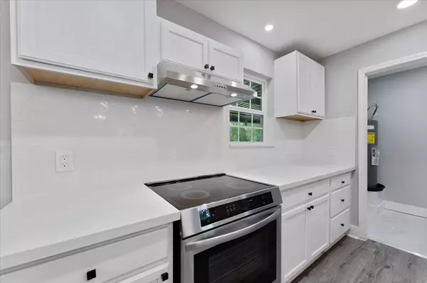 6342 Big Oaks DR, Conroe, TX 77385