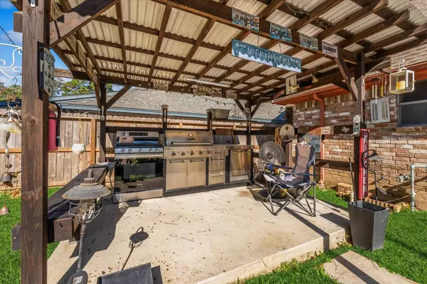 19527 Enchanted Spring DR, Spring, TX 77388