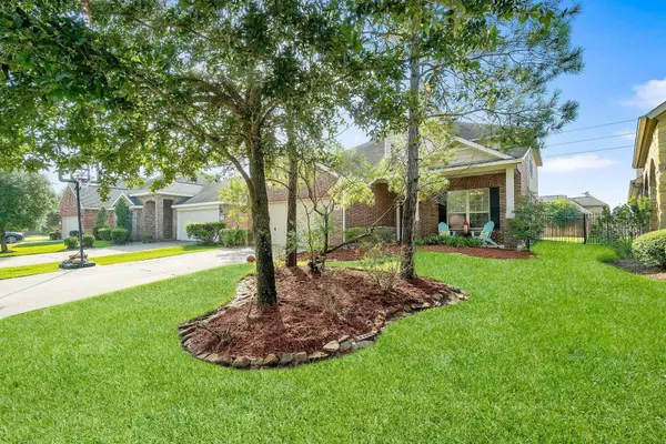 62 W Lasting Spring CIR, Spring, TX 77389