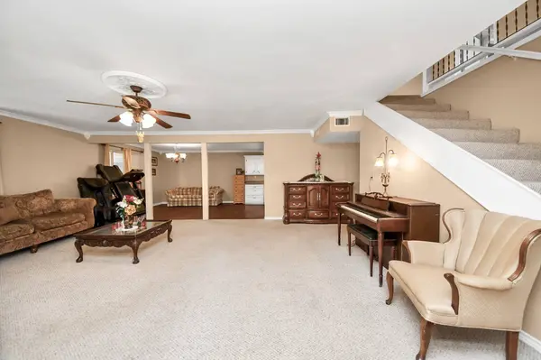 17106 Moss Oaks DR, Conroe, TX 77385