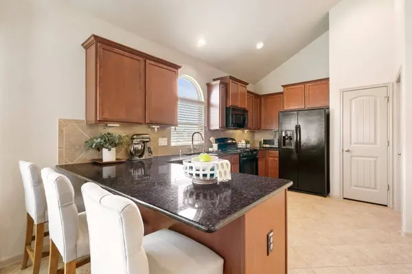 25315 Saddlebrook Ranch DR, Tomball, TX 77375