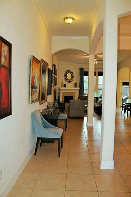 99 E Lasting Spring CIR, The Woodlands, TX 77389