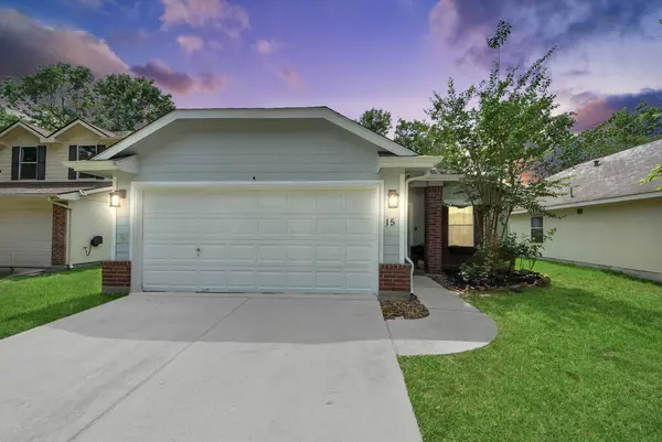 15 Bark Bend PL, The Woodlands, TX 77385