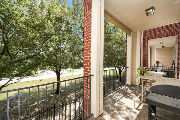 2332 Bastrop ST, Houston, TX 77004