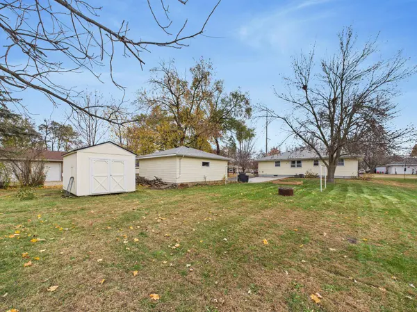 307 E Minnesota ST, Saint Joseph, MN 56374