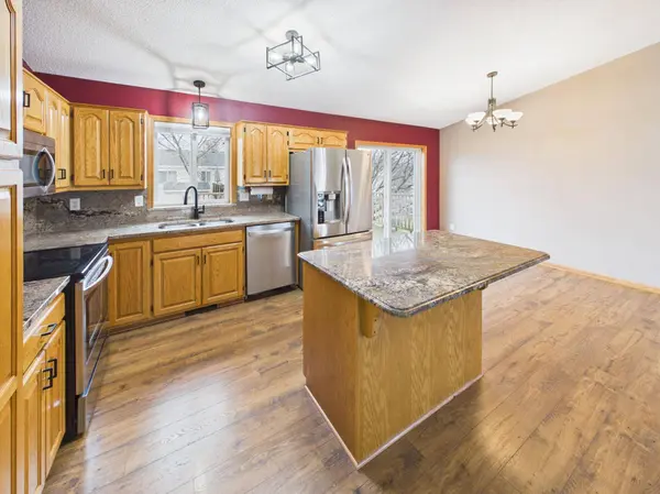 619 N Hackberry DR N, Saint Joseph, MN 56374