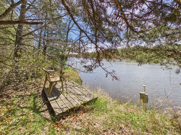 6431 106th ST SE, Clear Lake, MN 55319