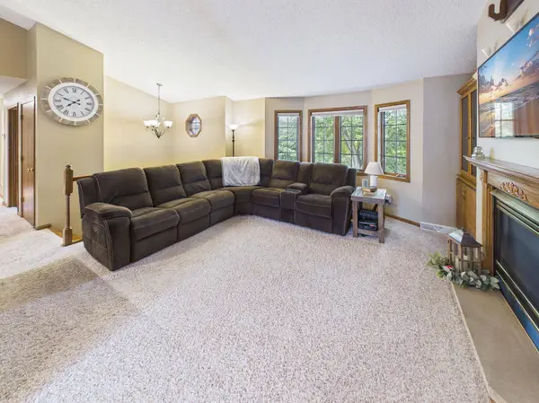 1216 Callaway ST E, Saint Joseph, MN 56374