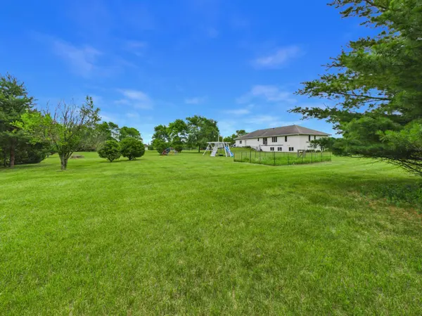 1572 47th ST SE, Saint Cloud, MN 56304