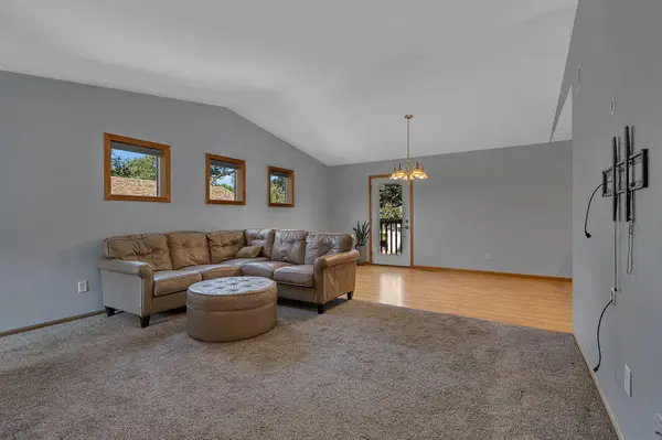 829 Minnesota BLVD, Saint Cloud, MN 56304