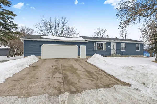 630 Centre ST, Sauk Centre, MN 56378