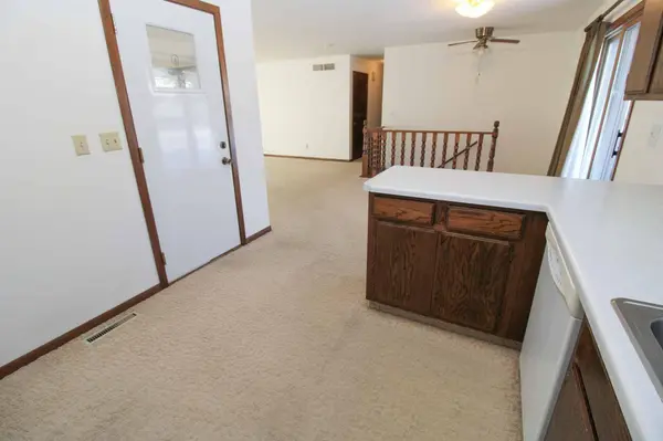 105 5th ST NE, Melrose, MN 56352