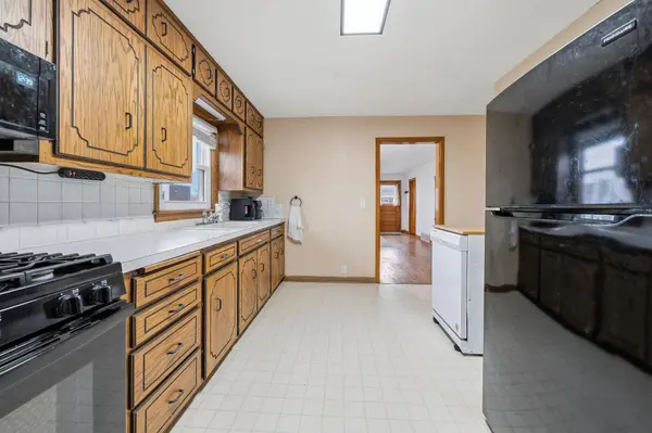527 4th ST N, Sauk Centre, MN 56378