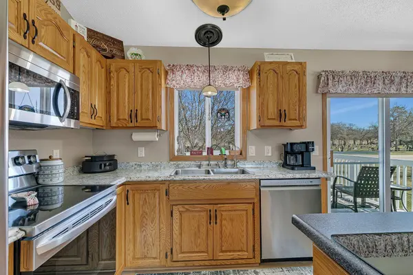 401 Morning View CT, Sauk Centre, MN 56378