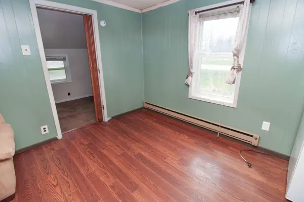 121 Washington ST W, Burtrum, MN 56318