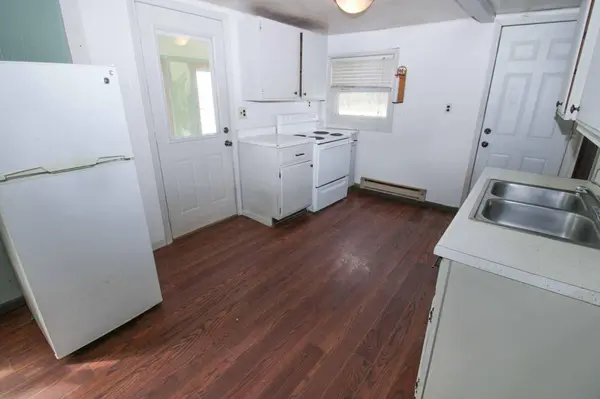 121 Washington ST W, Burtrum, MN 56318