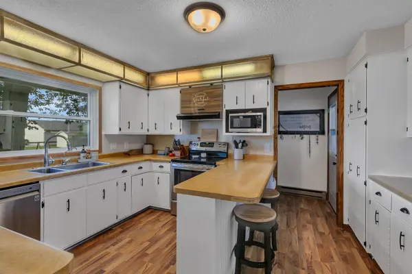 316 8th ST SE, Freeport, MN 56331
