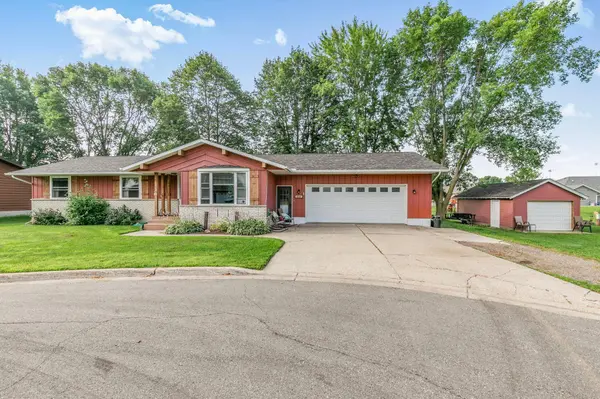 316 8th ST SE, Freeport, MN 56331