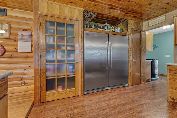 5384 Agate RD, Burtrum, MN 56318