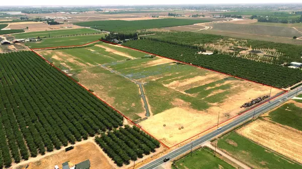 0 Claribel RD, Oakdale, CA 95361