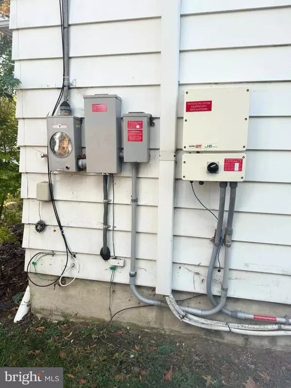 142 CHERRY ST, Mount Holly, NJ 08060