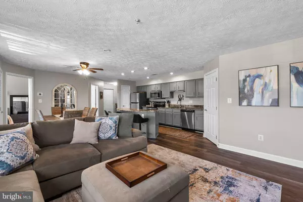 6513 SPRINGWATER CT #5304, Frederick, MD 21701