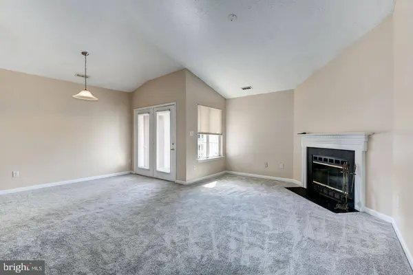 2106 WHITEHALL RD #2D, Frederick, MD 21702