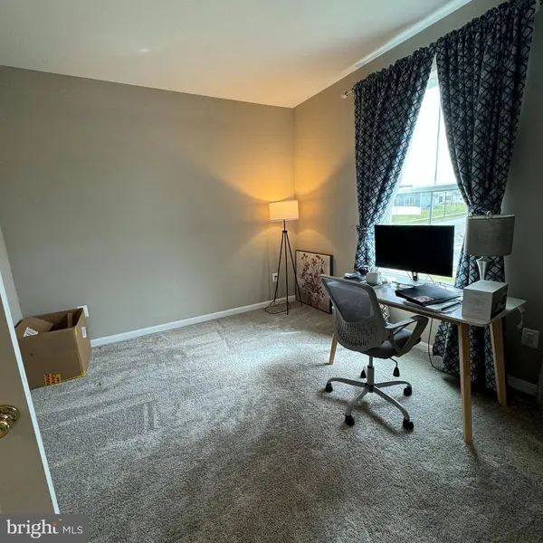 12512 CHAMBLISS DR, Hagerstown, MD 21740