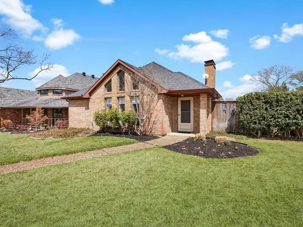 1533 Brighton Drive, Carrollton, TX 75007