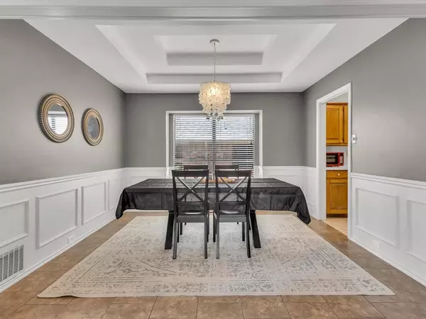 1533 Brighton Drive, Carrollton, TX 75007