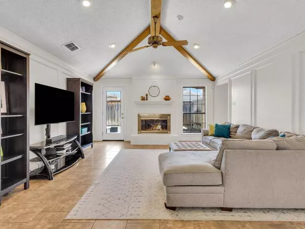 1533 Brighton Drive, Carrollton, TX 75007